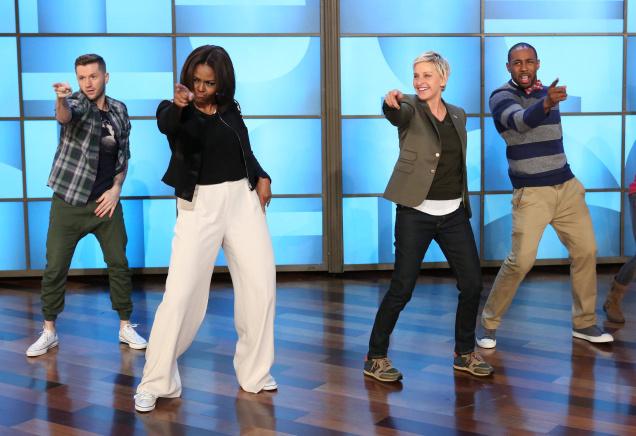 Michelle Obama and Ellen Degeneres on #GimmeFive Challenge
