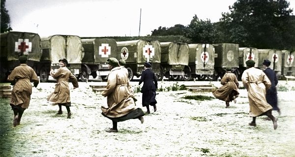 Never before seen photos of heroic British Red Cross WWI volunteers brought to life in full colour 100 years after armistice