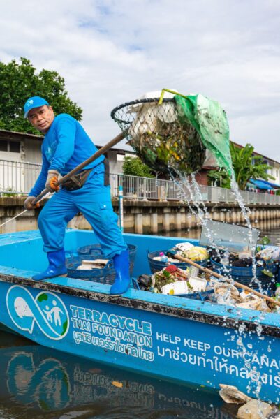 580 Tonnes of Waste Cleared From Waterways in Thailand
